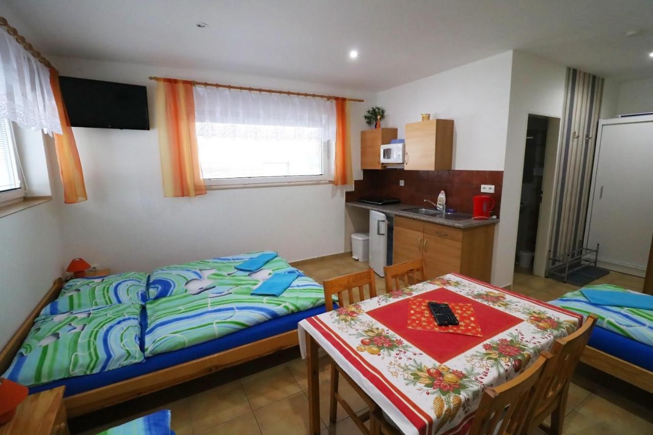Apartmany Jana 잔스케라즈네 외부 사진